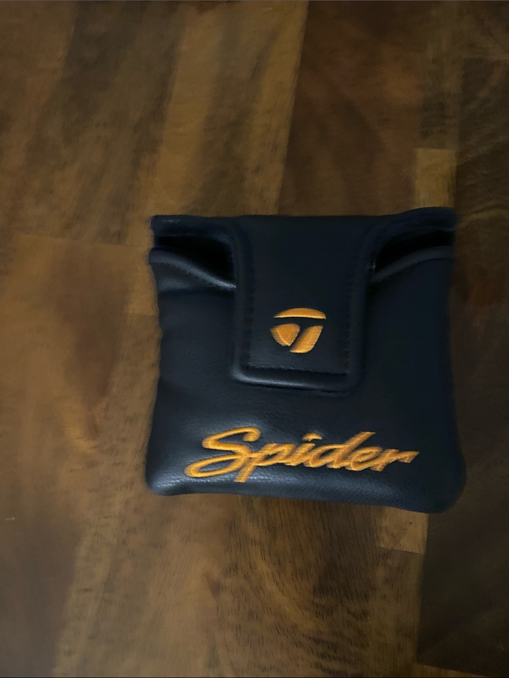 Taylor made putter cover Embroidered Black and Gold